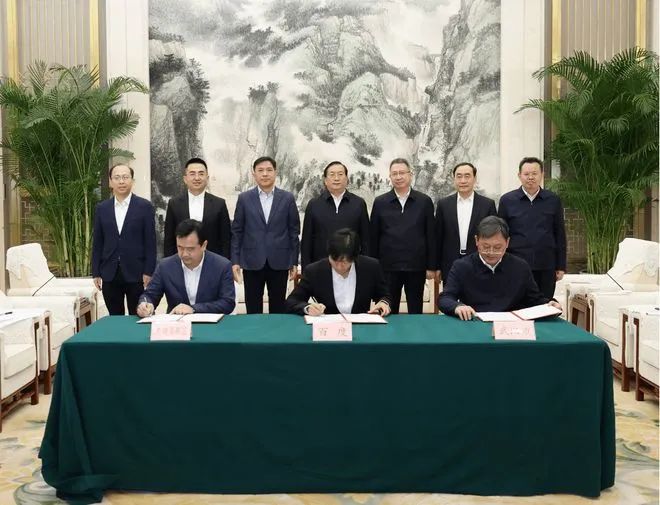 1月11日，百度与武汉市政府签署合作协议现场
